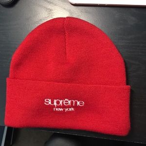 Supreme Radar Beanie Red